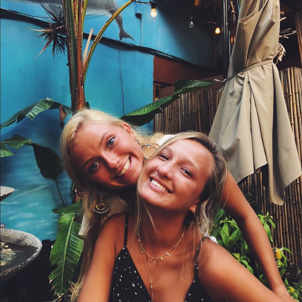 Meet your Posher, Cambell